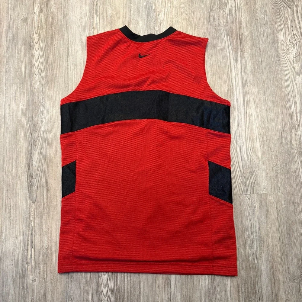 Vintage Y2K Nike Kids Large Lebron James L23 Jersey